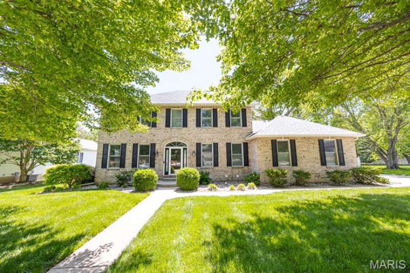 Mascoutah listing house